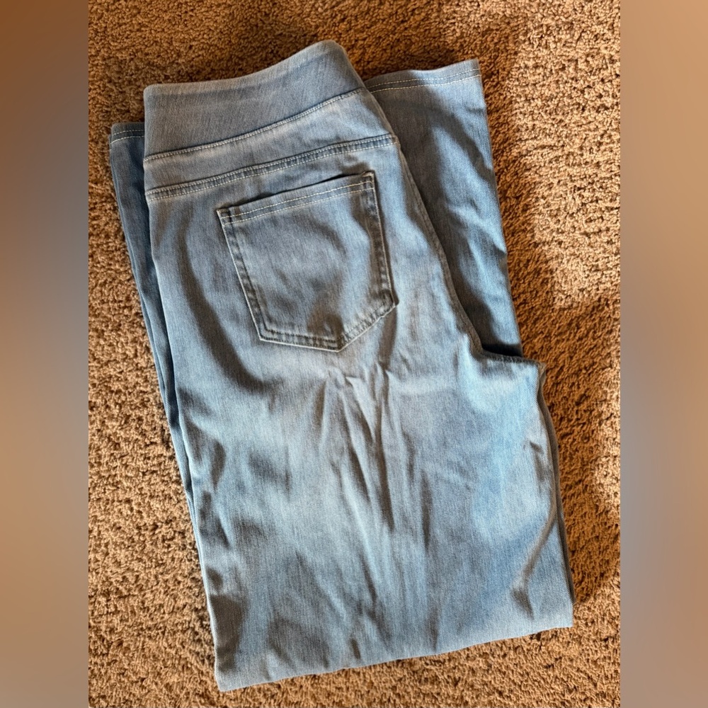 Halara Flex™ High Waisted, Baggy, 
Wide Leg, Casual Pocketed Jeans, Size L - Picture 2 of 10